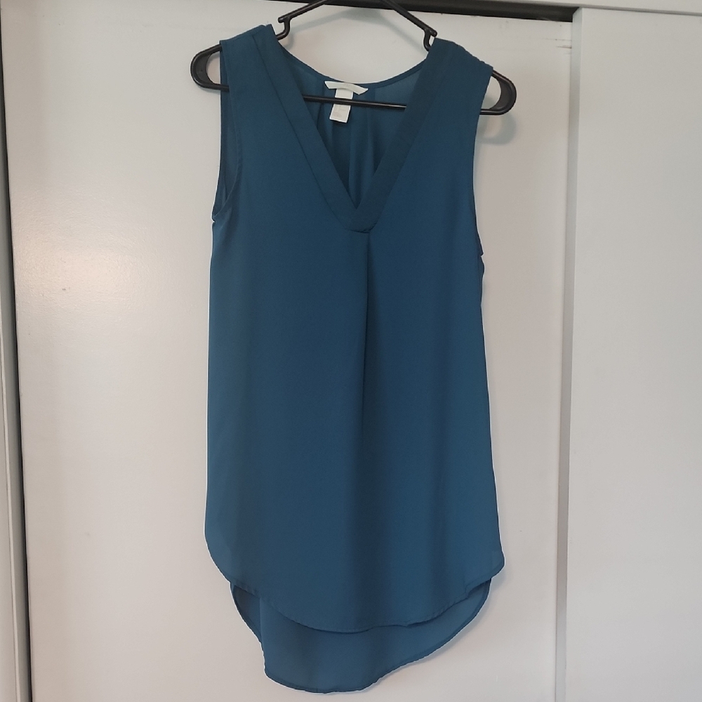 H&M Blue Asymmetrical Sleeveless Blouse